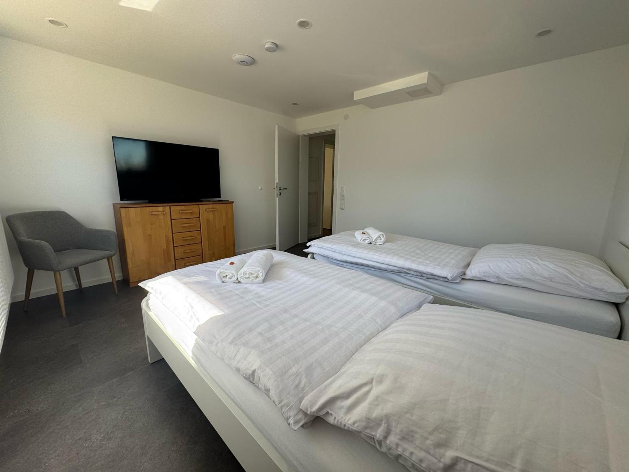 W&P Living Wohnung Mit Ausblick - Parkplatz Biberbach  Экстерьер фото